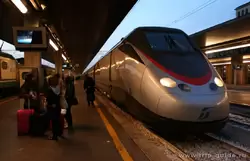 Поезд Eurostar TrenItalia Венеция — Рим