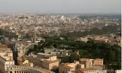 Вид на Алтарь Отечества и Пантеон