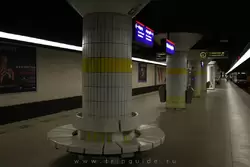 Станция метро «Площадь Ватерлоо» в Амстердаме