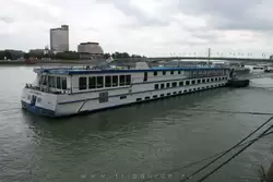 Теплоход River Harmony Viking River Cruises