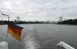 Вид на мост Rodenkirchener