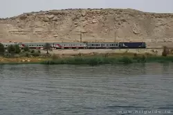 Поезд Асуан – Каир, вид с Нила во время круиза