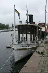 Кораблик «Окерс Канал» (<span lang=sv>Åkers kanal</span>)