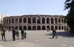 Римский амфитеатр в Вероне
