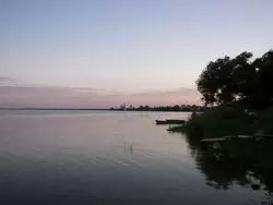 Вечер на озере Неро