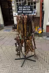 Старинные голландские коньки