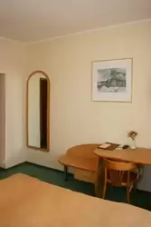 Стандартный двухместный номер в гостинице Волхов в Великом Новгороде