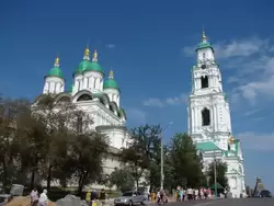 Достопримечательности Астрахани: Успенский собор с колокольней